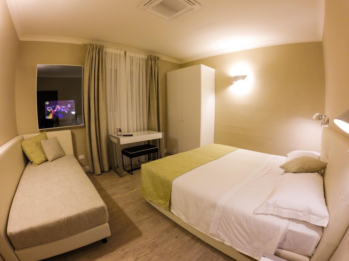 Universal 3* Livorno