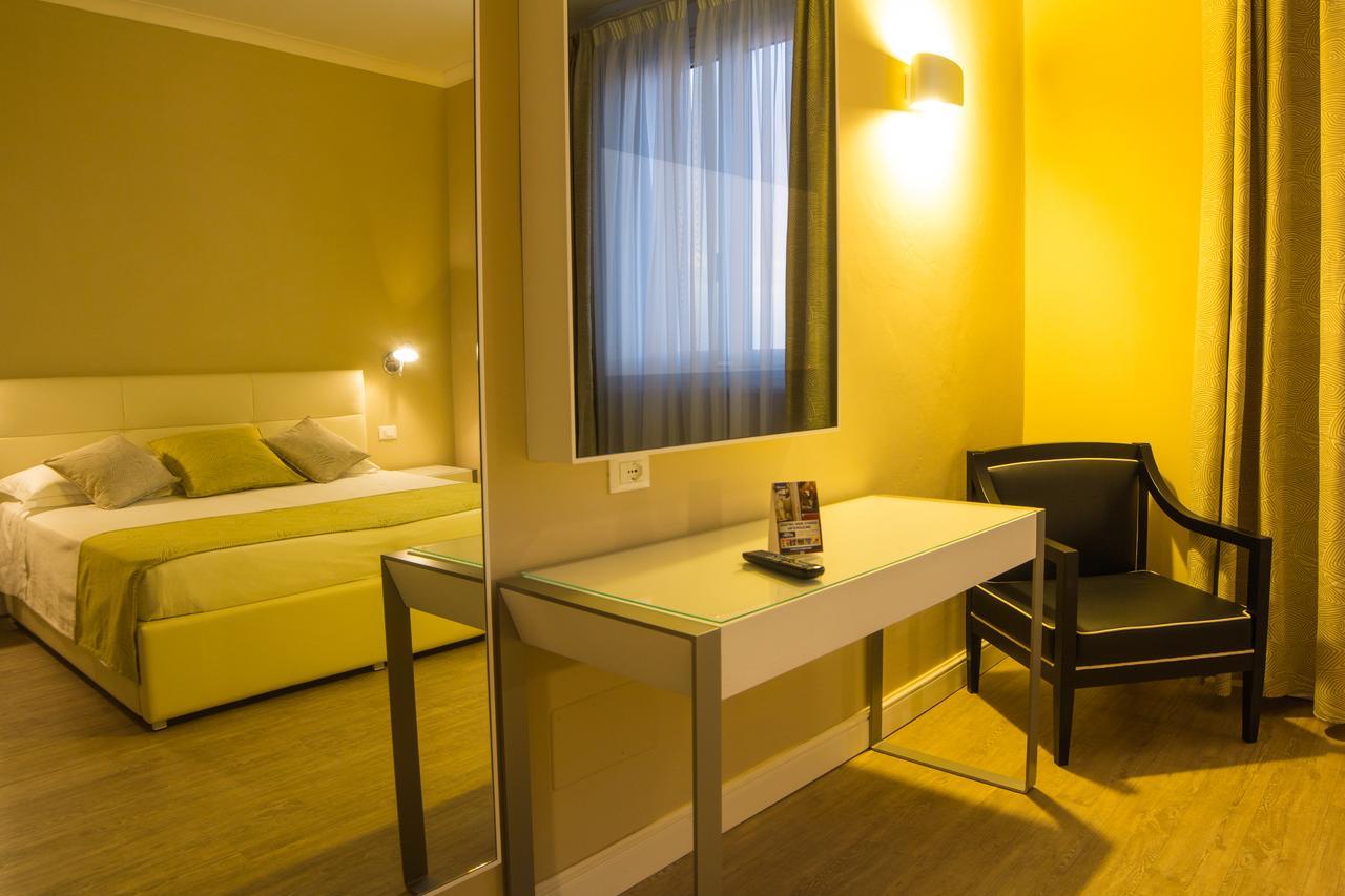 Hotel Universal 3*