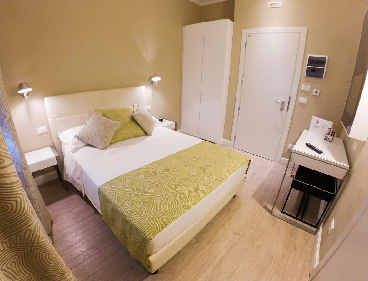 Hotel Universal 3*