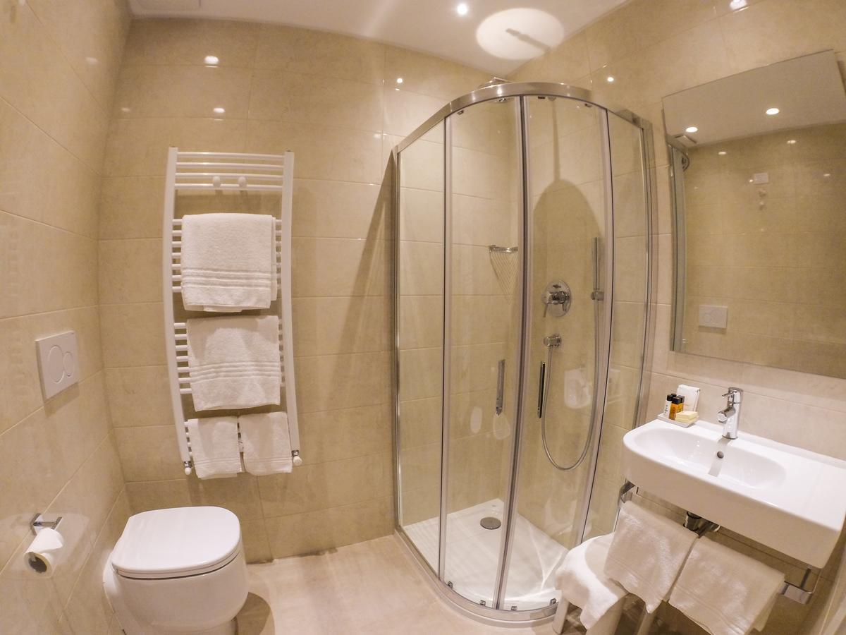 Universal Hotel Livorno