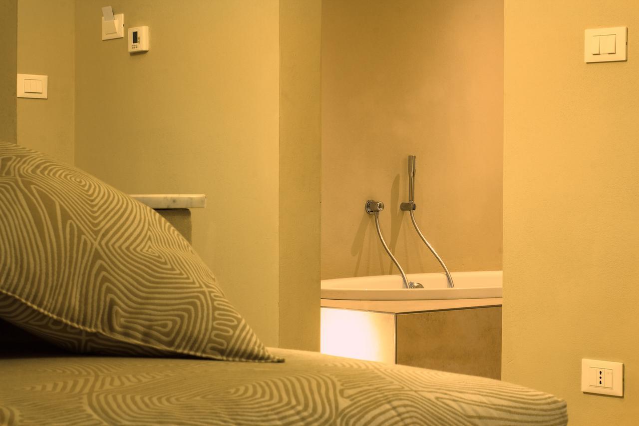 Universal Hotel