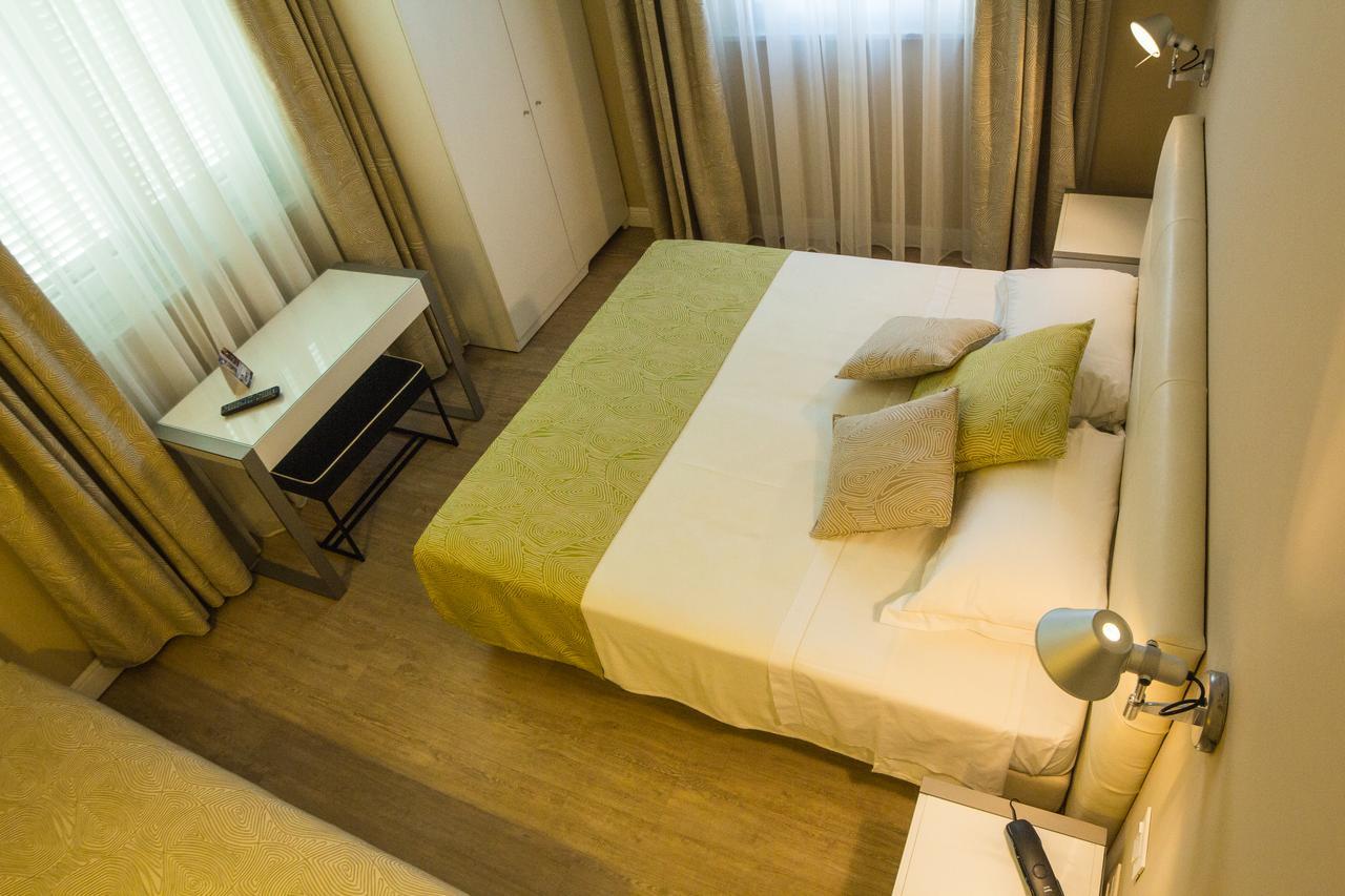 Hotel Universal 3*